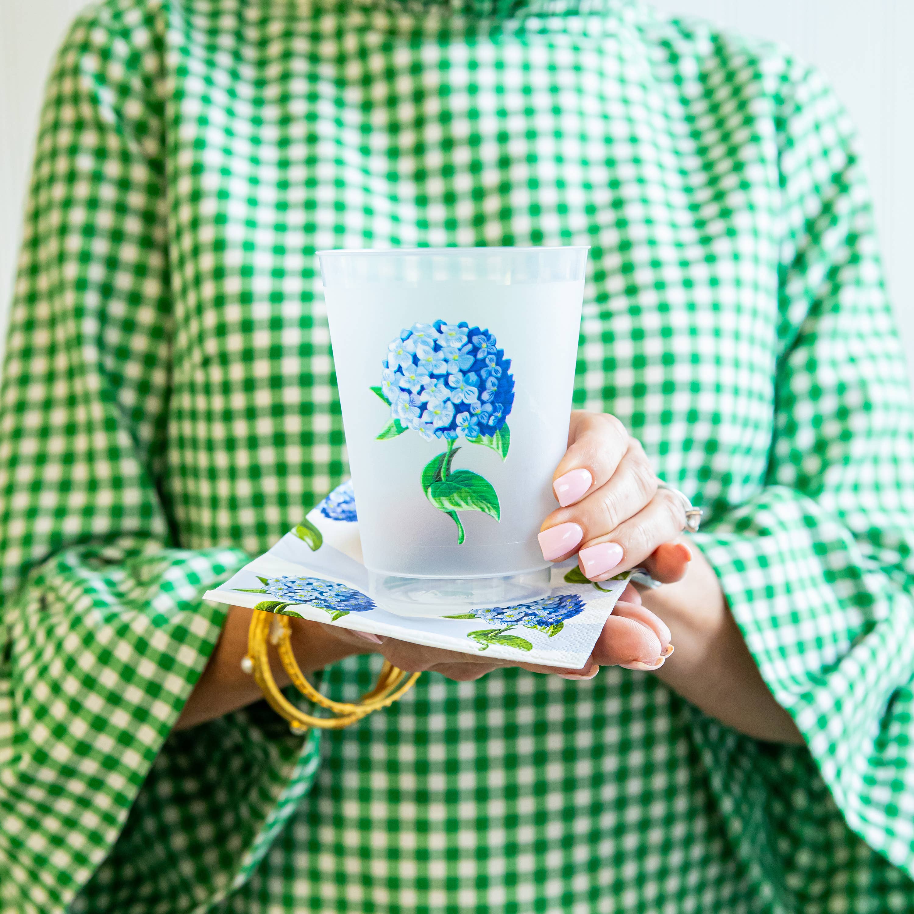 WH Hostess Social Stationery - Venta al por mayor Taza desechable - Vasos irrompibles con hortensias azules | Set de 81