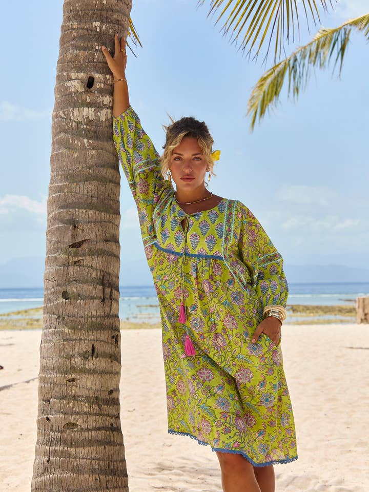 Bahamas Dress Luna Patch for wholesale by Naudic