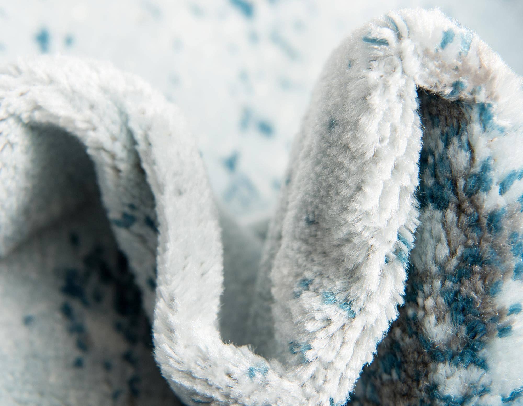 Rug Mart - Wholesale Area Rug - Traditional French Inspired Casino Rug (Rectangular)70