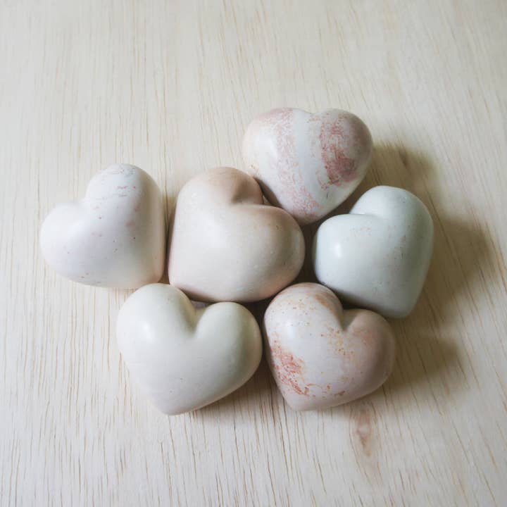 Venture Imports LLC - Wholesale Decorative Tabletop Object - Natural Hearts