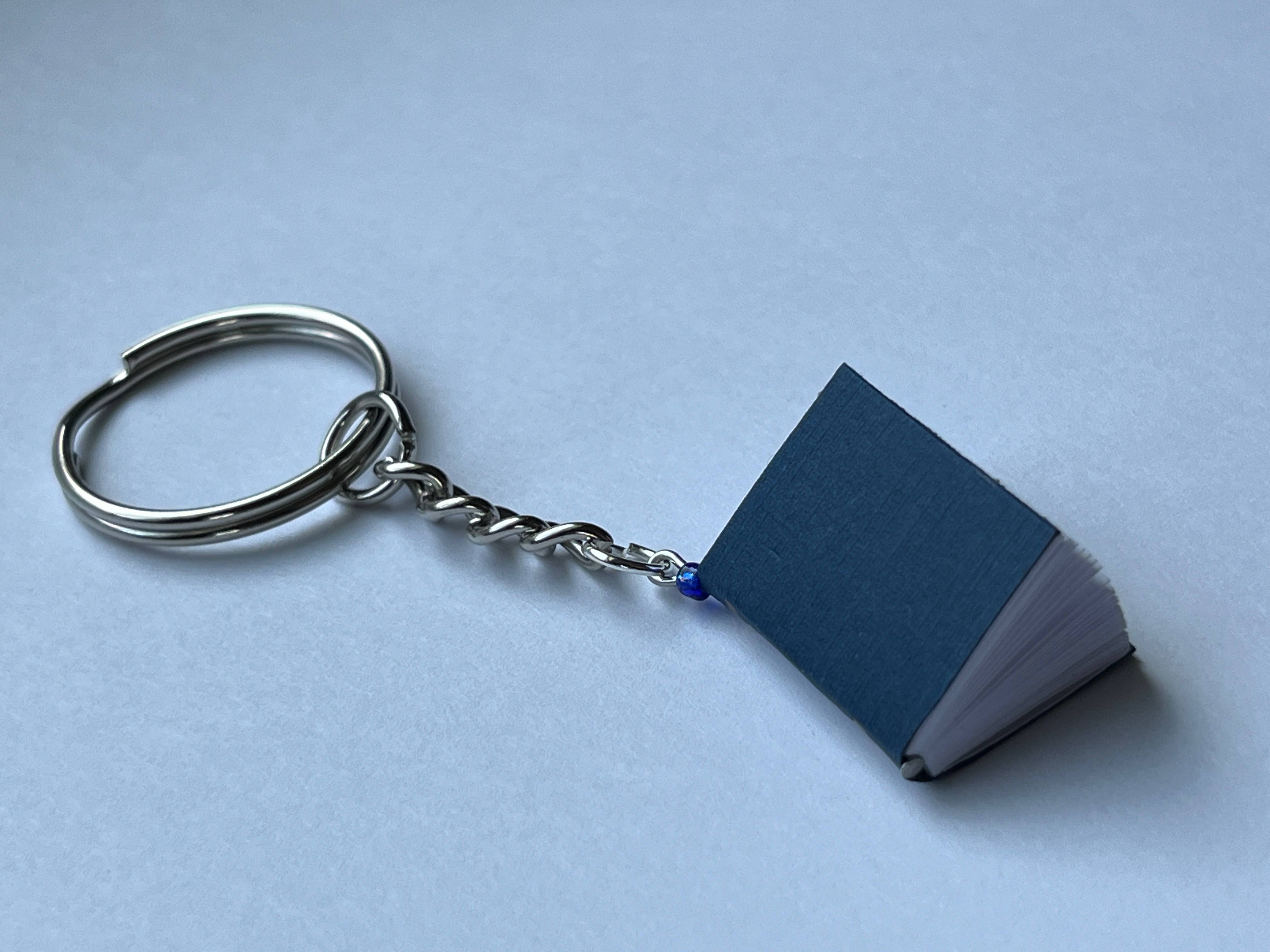 Sageware - Wholesale Keychain - Unisex - Mini Book Keychain and Phone Charms7