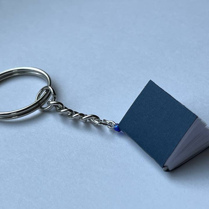 Sageware - Wholesale Keychain - Unisex - Mini Book Keychain and Phone Charms7