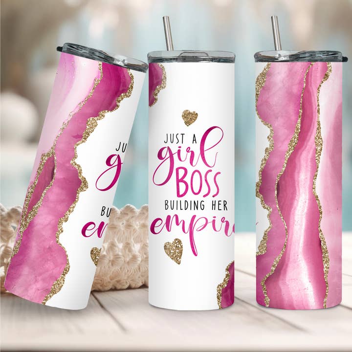 Gobelet Girl Boss + Pailles Réutilisables pour la vente par Melis' Creations & More LLC