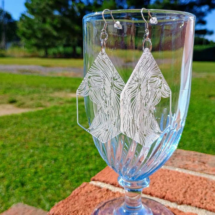 Swirling Elegance: Clear Acrylic Earrings with Engraved Line for wholesale by 3HCreations