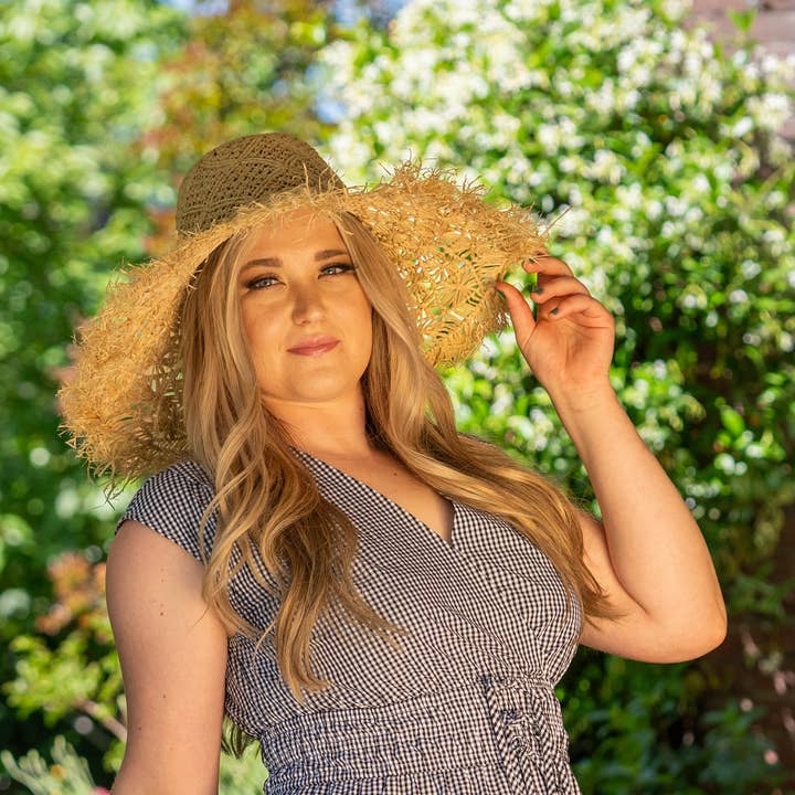 Shebobo – wholesale Straw hat – women's – Karin 7" Brim Macrame Straw Sun Hats with Raw Fringe Edge4