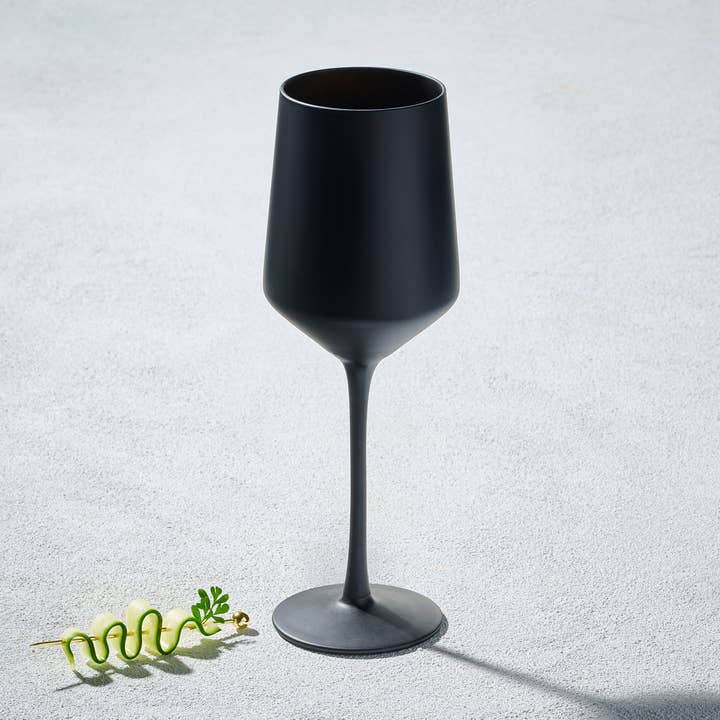 Vikko Decor - Verre à vin noir mat, soufflé à la main, 14 oz pour la vente par Kadra Kitchenware