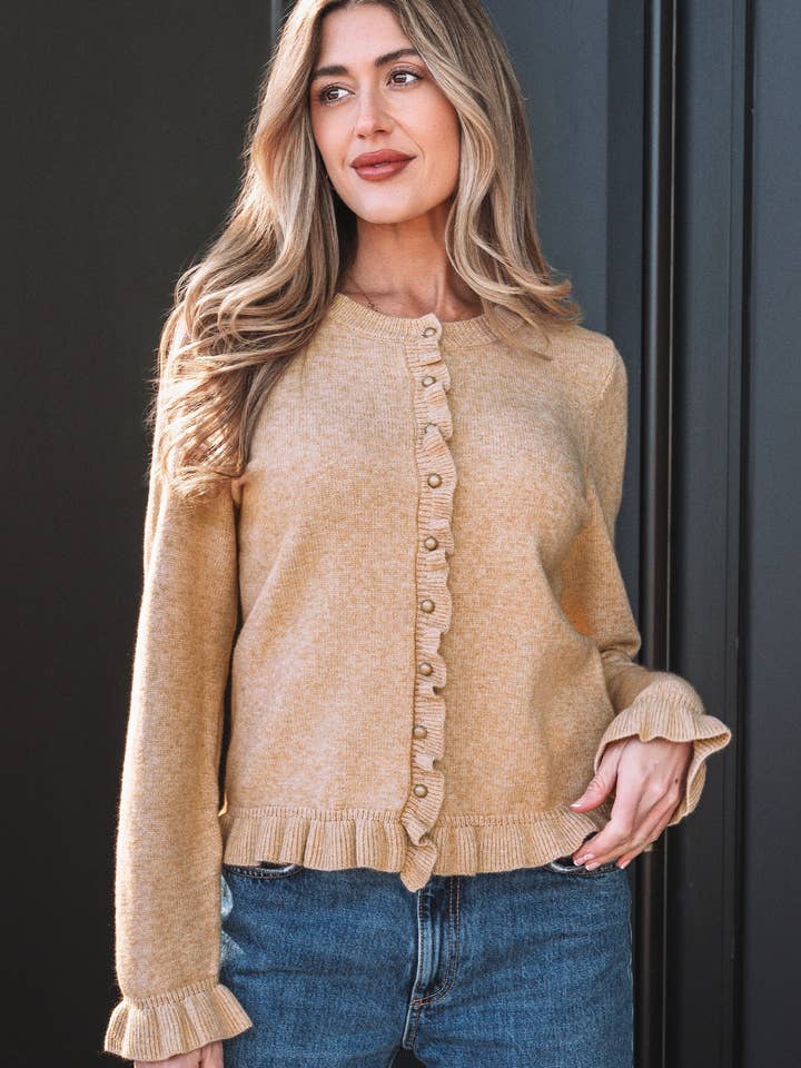 Yamileth Havermout Ruffle Trim Trui voor wholesale door Threaded Pear