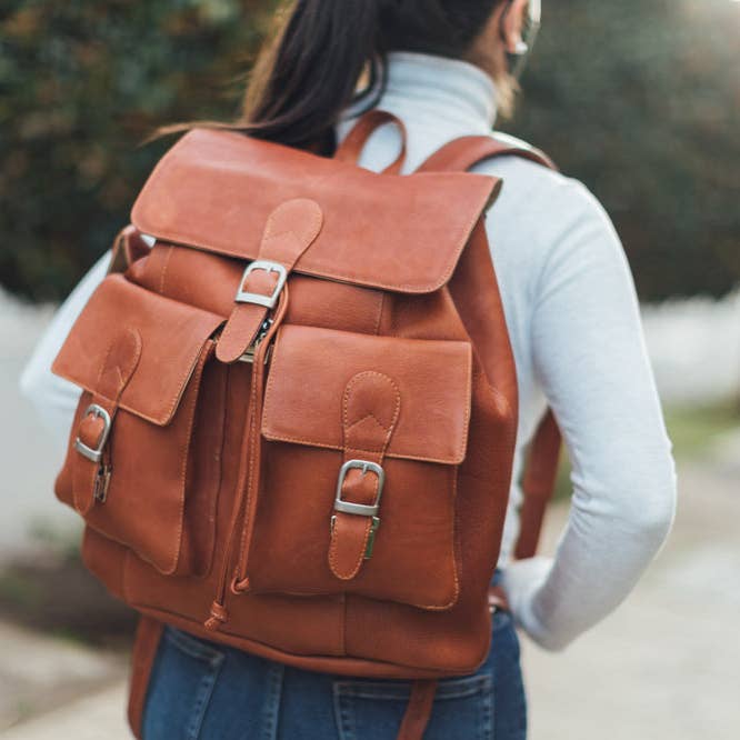 GRAND SAC À DOS À RABAT À BOUCLE pour la vente par Piel Leather
