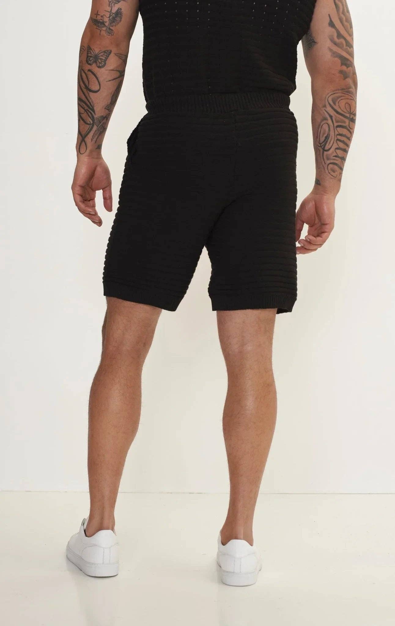 SORT Kortærmet strikket top og shorts til mænd med øje - sort for engroshandel på Faire7