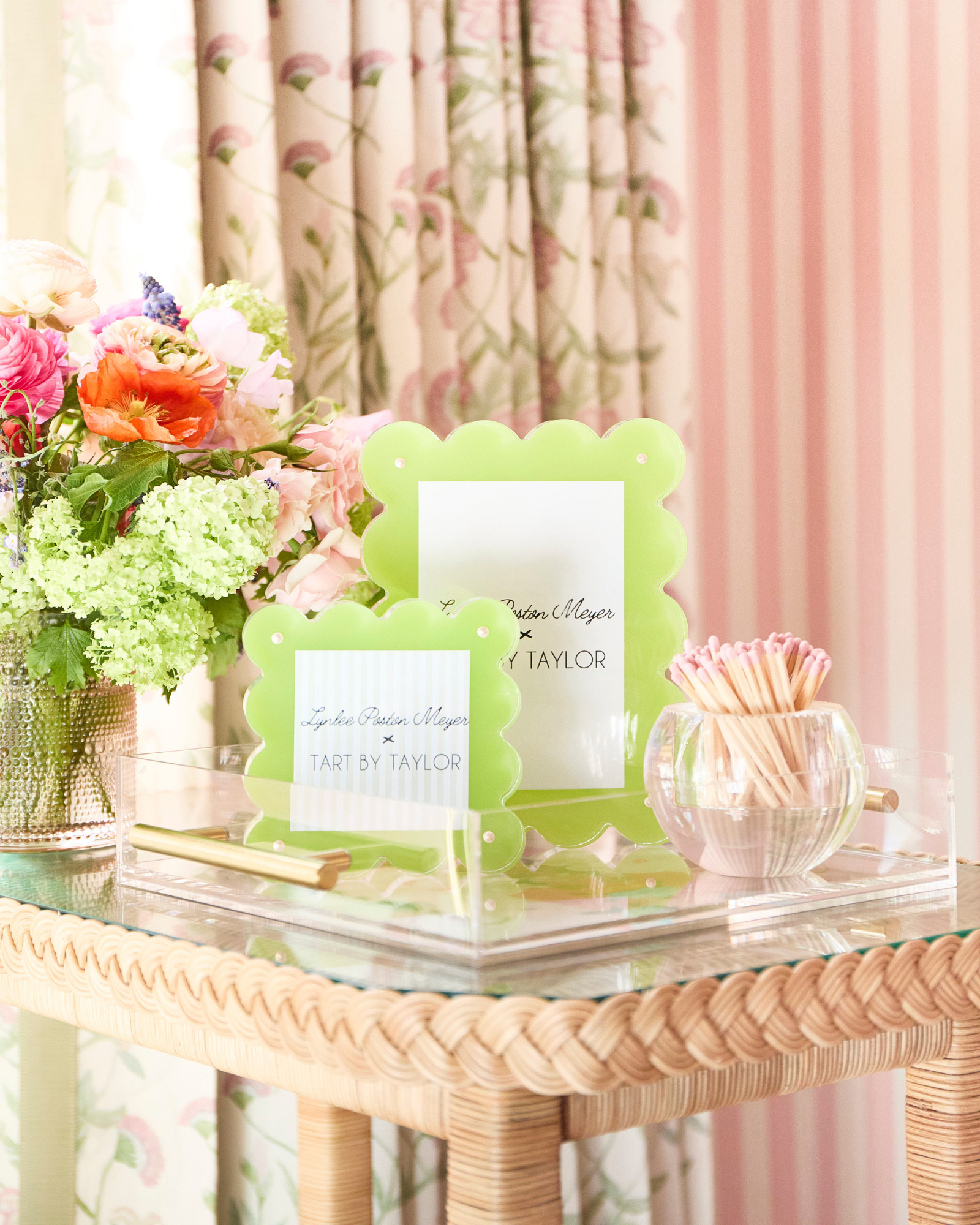 Tart By Taylor - Wholesale Picture Frame - Kiwi Acrylic Picture Frame4