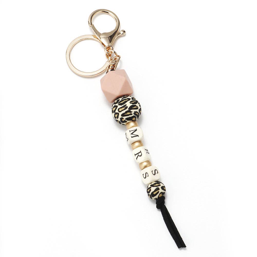 Mio Queena – wholesale Keychain – Women's – Silicone Wooden Letter Beaded Keychain2
