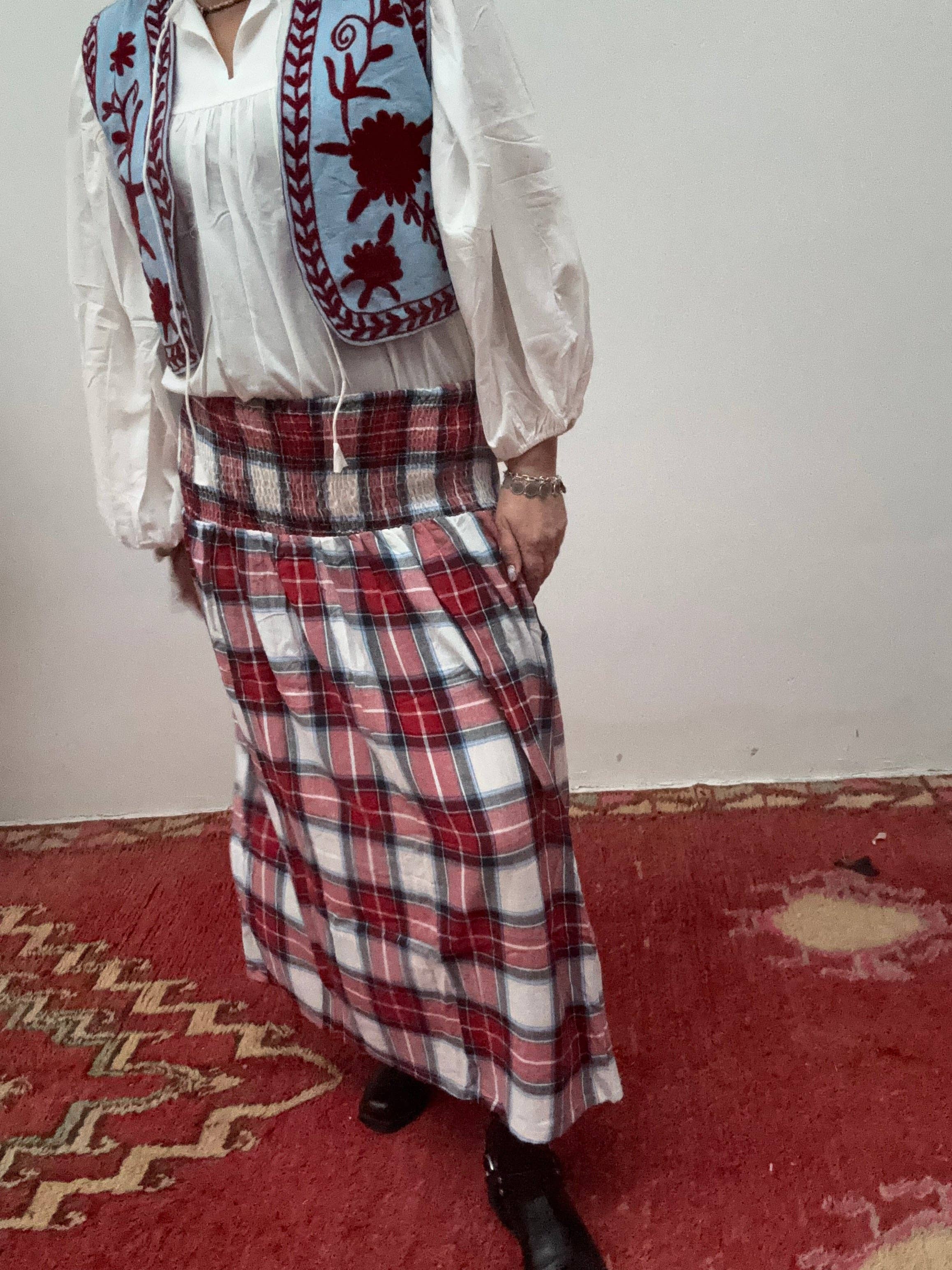 ToutVintage - Wholesale Skirt - Women's - Set of 2 Blockprint maxi skirt red