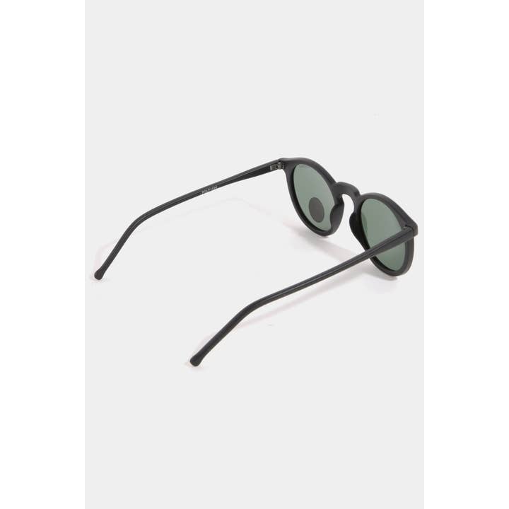ASSORTED Colorful Polarized Circle Lens Sunglasses Set for wholesale on Faire