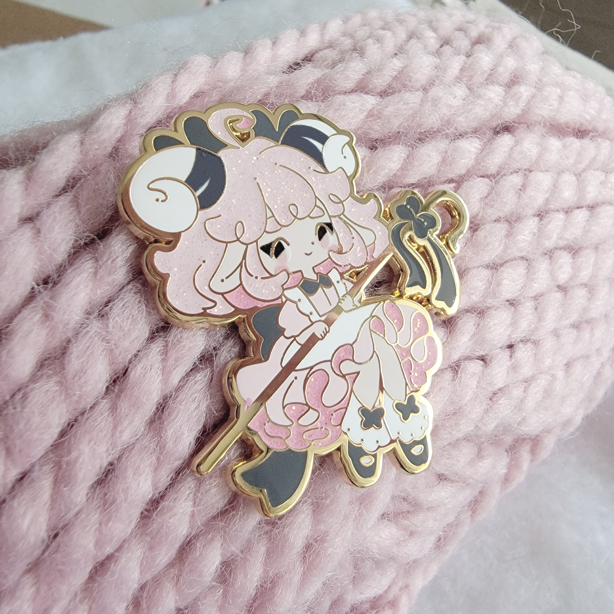 Xhilyn - Wholesale Lapel Pin/Button - Bow Peep Pins - Feb 20253