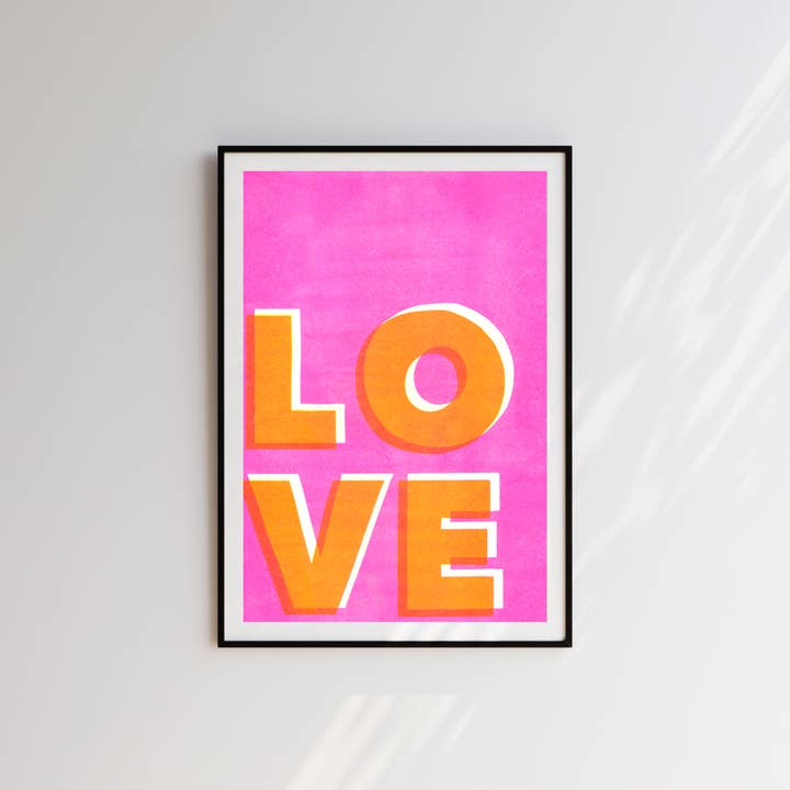 House Of Payne - Wholesale Kunstprint - LOVE roze wanddecoratie | Kleurrijke woondecoratie | A4 Art Print