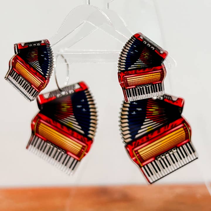 Aaron Grey Co - Wholesale Dangle Earrings - Accordion Studs & Dangles2