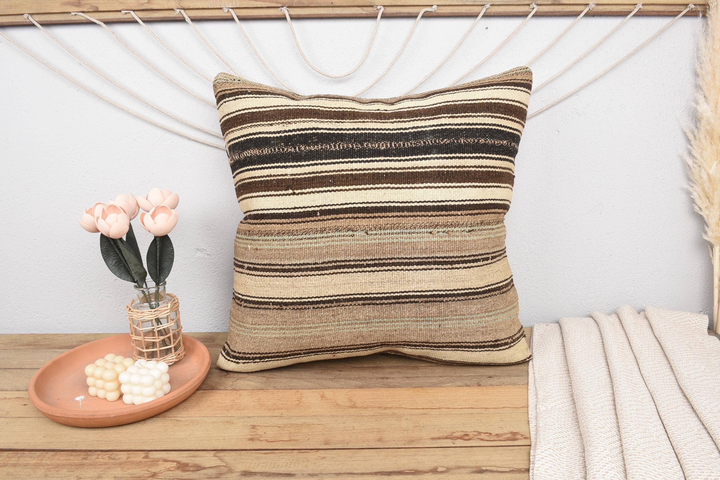 Kilim Pillow Decors - Wholesale Throw/Decorative Pillow - Handmade Kilim Cushion 24x24 Ethnic Striped Beige1