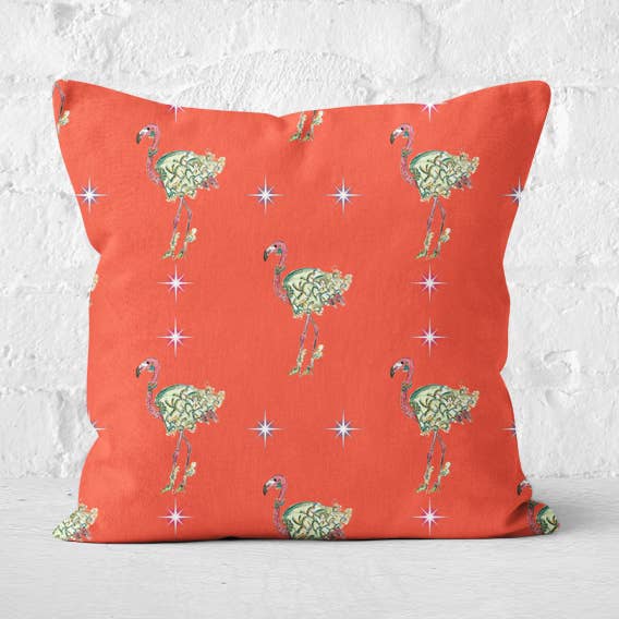 Coussin à motifs Flamingos At the Bafta Awards pour la vente par Claire Louise