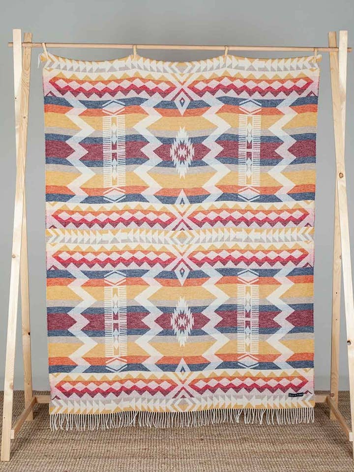 Coperta Giallo Inca per la vendita all'ingrosso da parte di Blankets Of The World