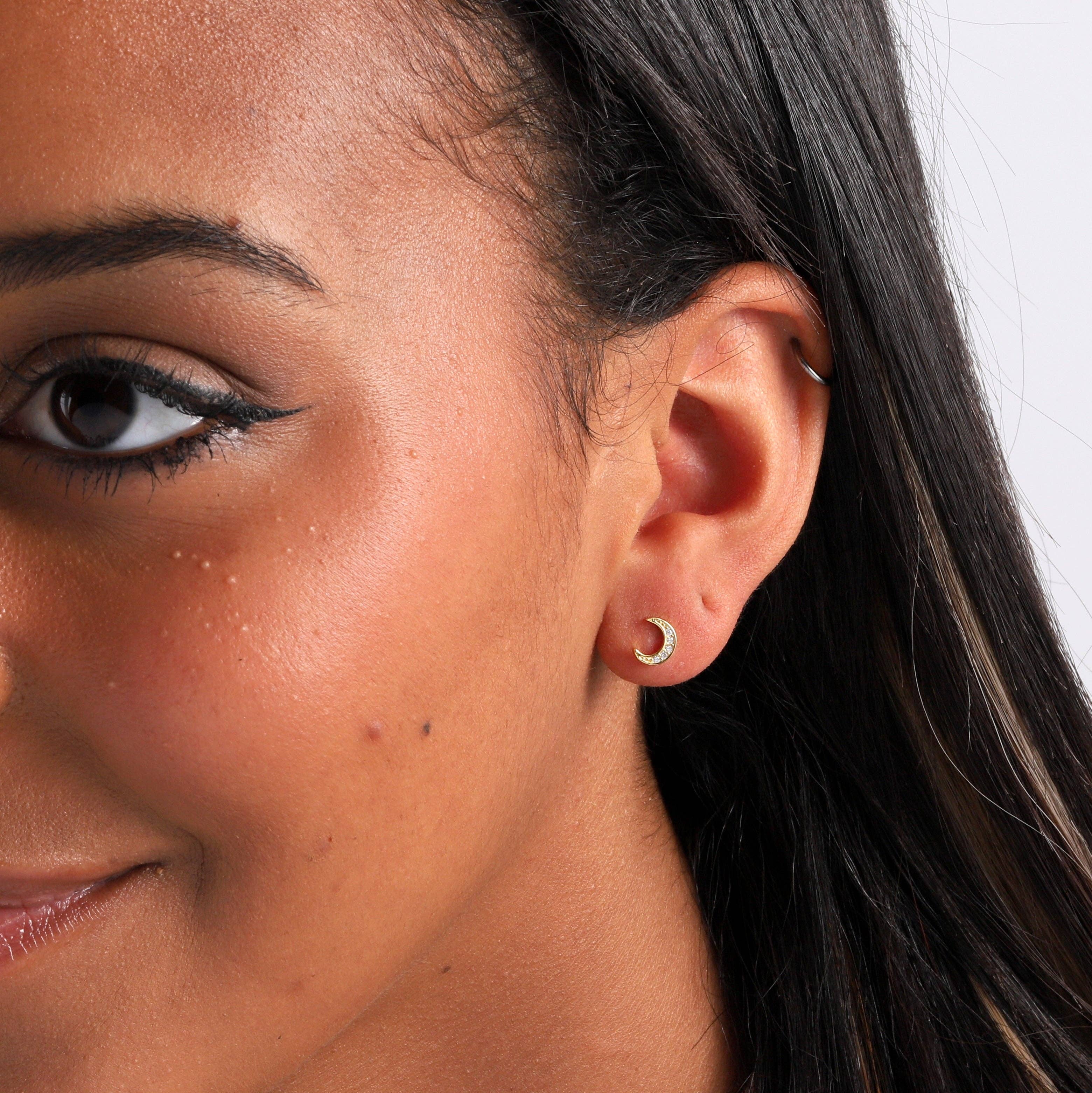 Attic creations – wholesale Stud/post earrings – TT58002 BUNNY GRAPHIC Crystal Moon Earrings3