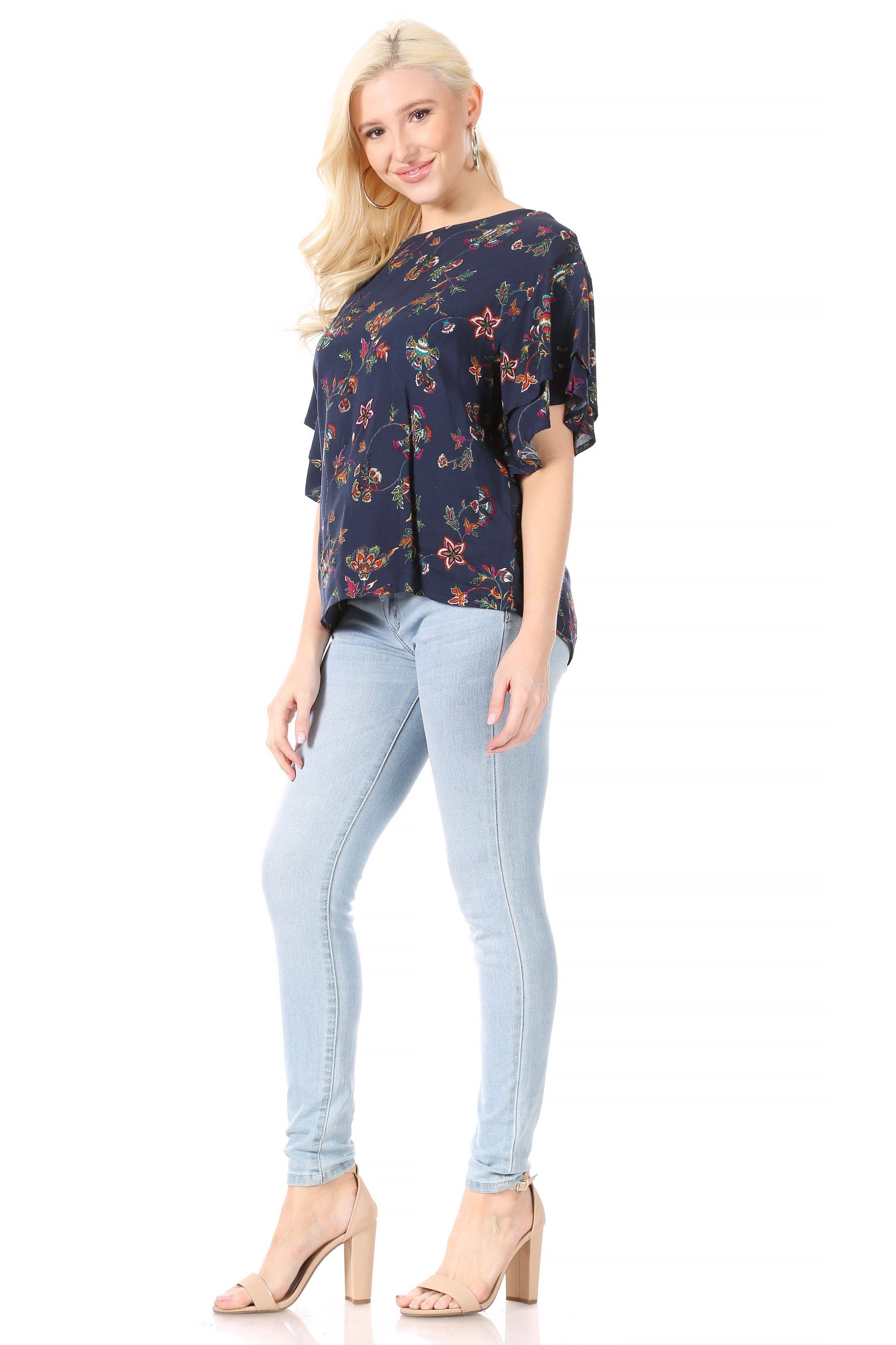 CORNER 123, Wholesale Women's Clothing - Wholesale Blouse - Dames - (6 stuks) Marineblauw, Thistle Print Top3