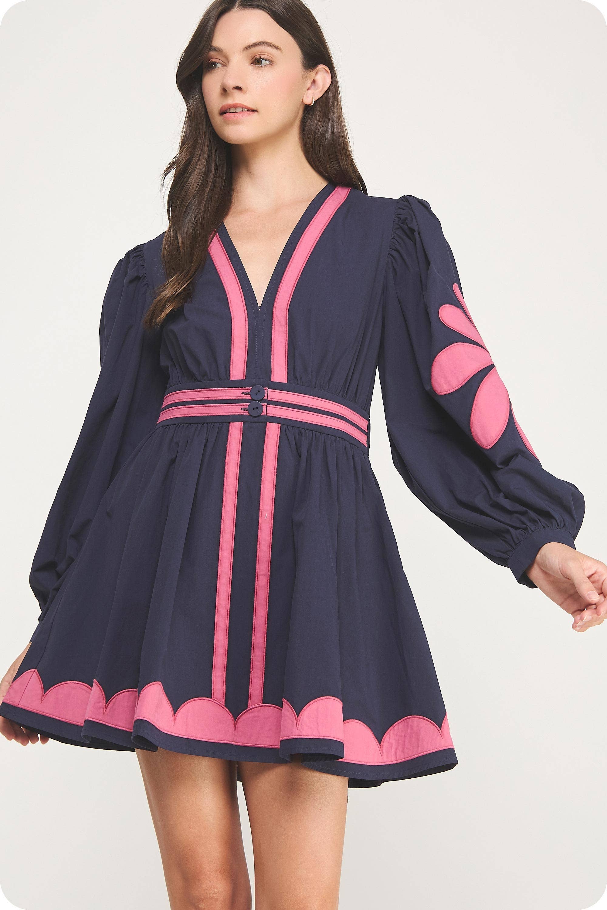 Marine/château Rose Robe courte à broderie contrastée Flower Patch en vente sur Faire4