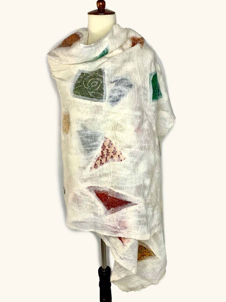 Coprispalle a mosaico estivo per la vendita all'ingrosso da parte di Pomegranate Moon