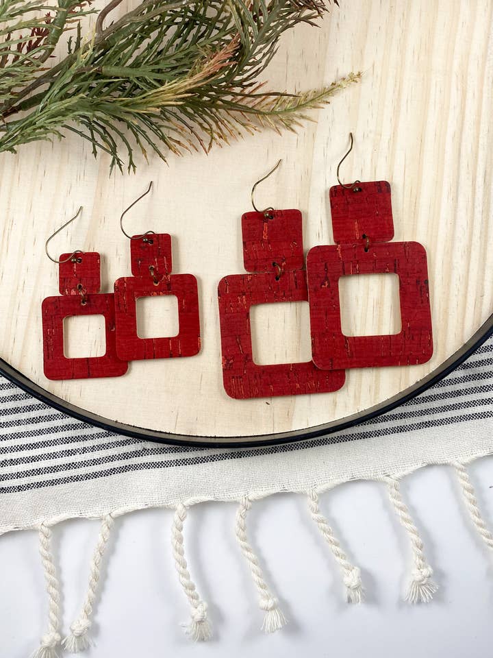 Rode vierkante druppels voor wholesale door Anabelle+Oak