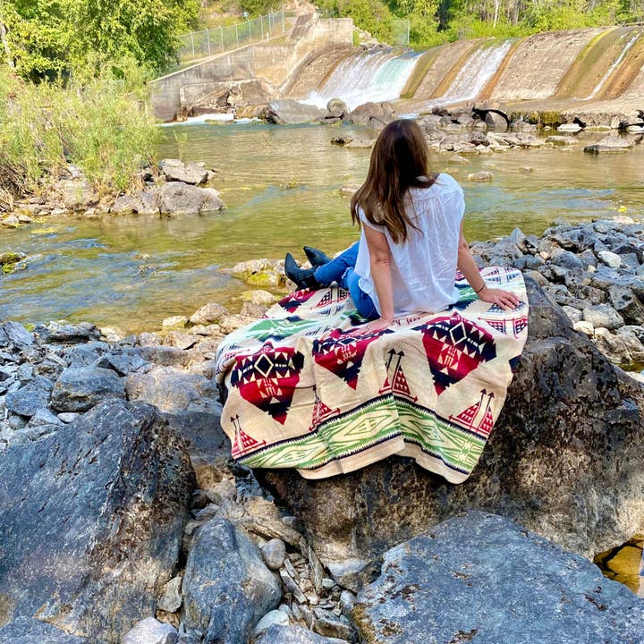 Follow Your True North - Wholesale Throw Blanket - Wind River Blanket