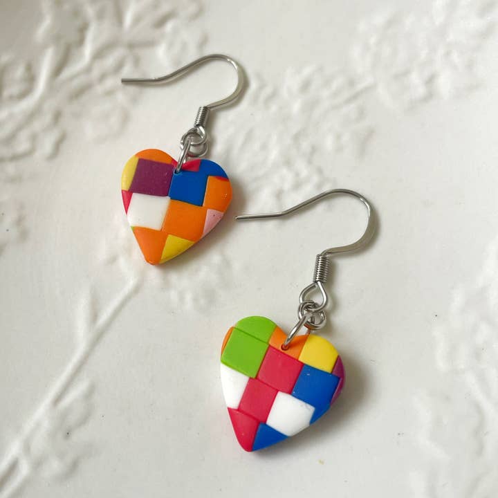 Emily C Designs - Wholesale Dangle Earrings - Elmer Mini Heart Earrings0
