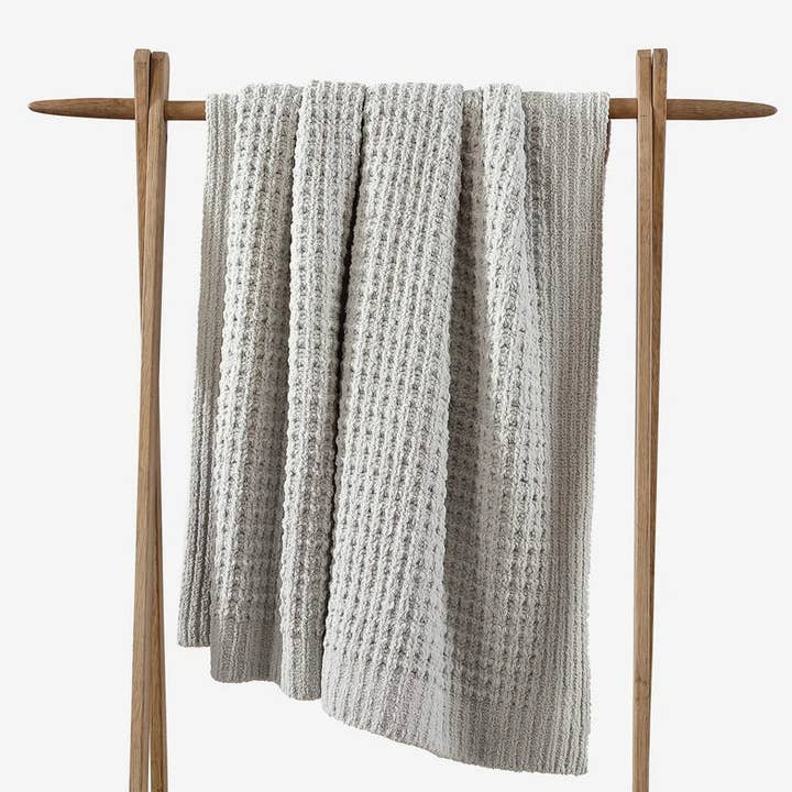 Sunday Citizen - Wholesale Throw Blanket - Waffle Lightweight Throw