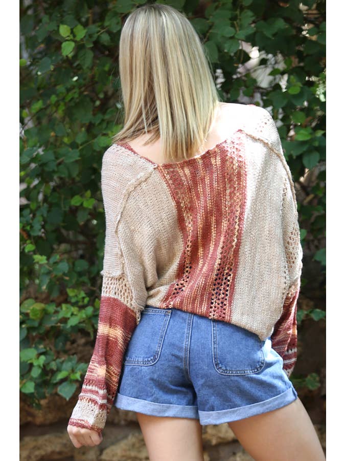 ANGIE - Vendita all'ingrosso Maglione tricot - Donna - Maglione leggero crop con scollo a V dallo stile beachy28