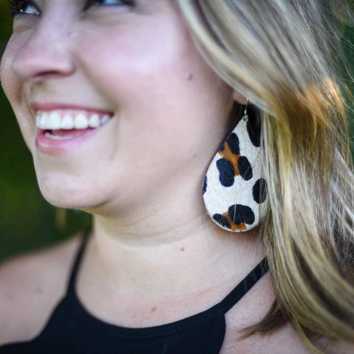 Leopardenhaar auf dem Fell für den Großhandel von Sparkles and Stags