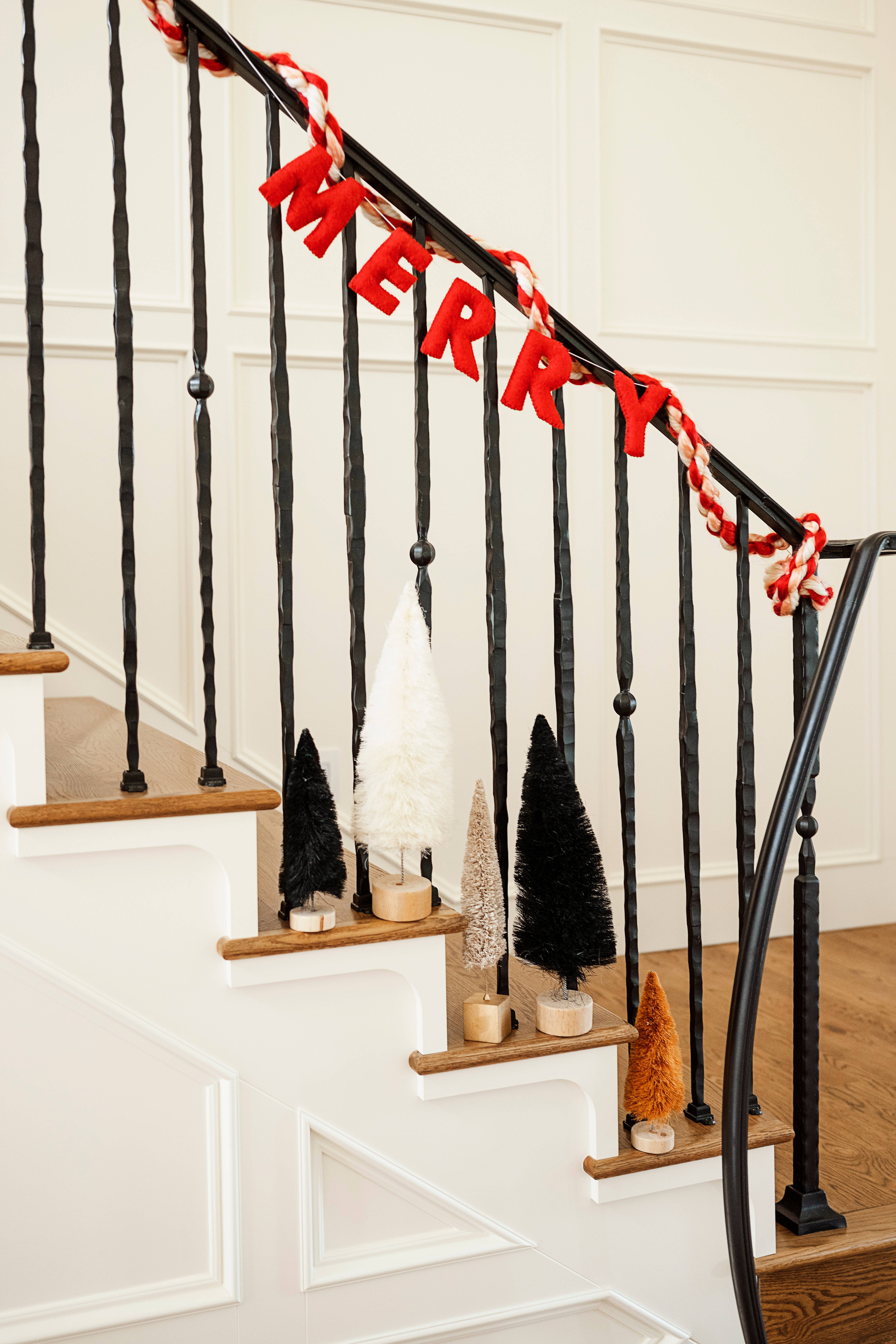 Joy Felts - Wholesale Bunting/Garland - Merry Garland3