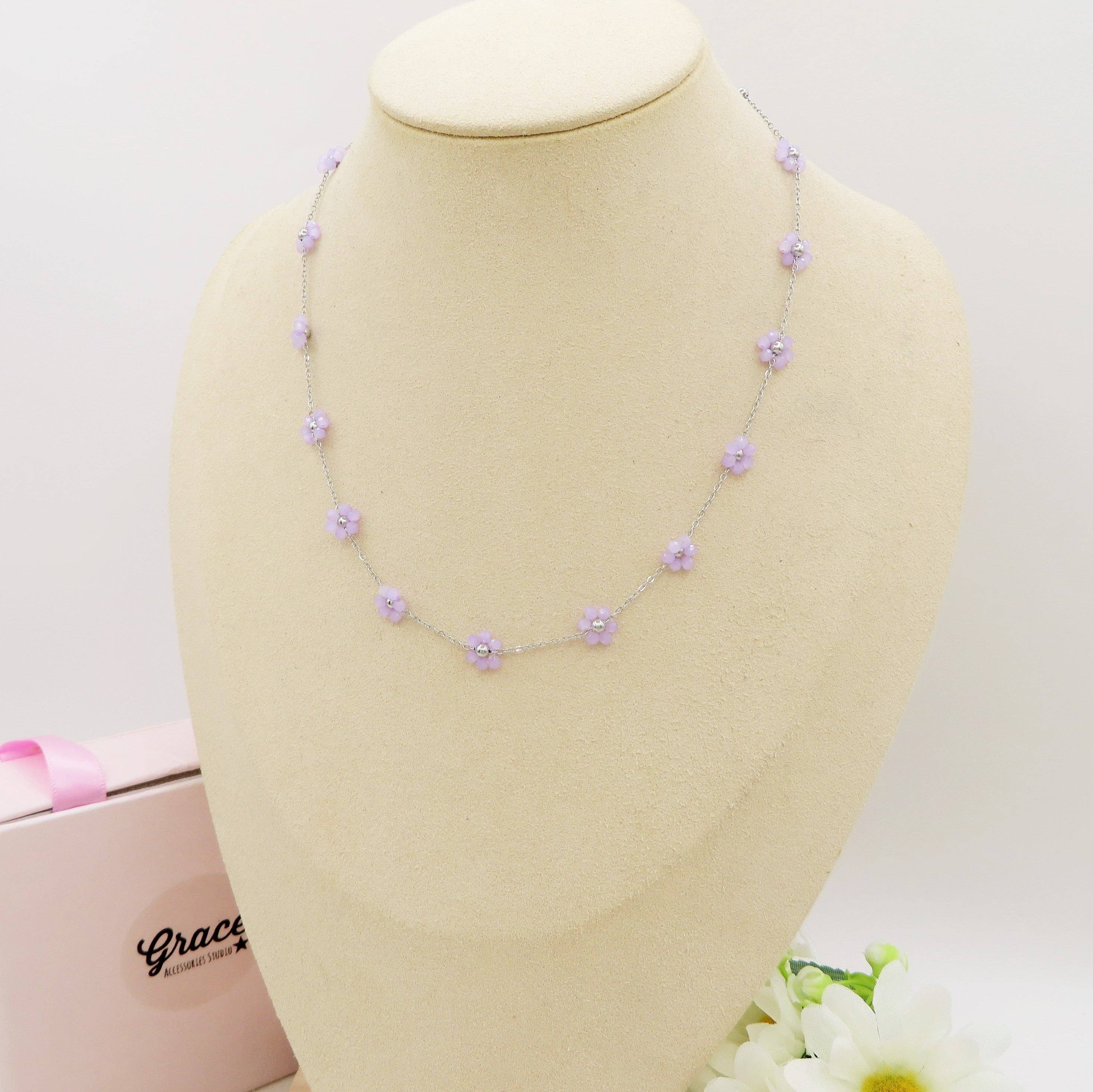LILA + SILBER DAISY LILAC SET~ Set aus Halskette + Armband aus Edelstahl mit Blumen und Kristallen für den Großhandel auf Faire1