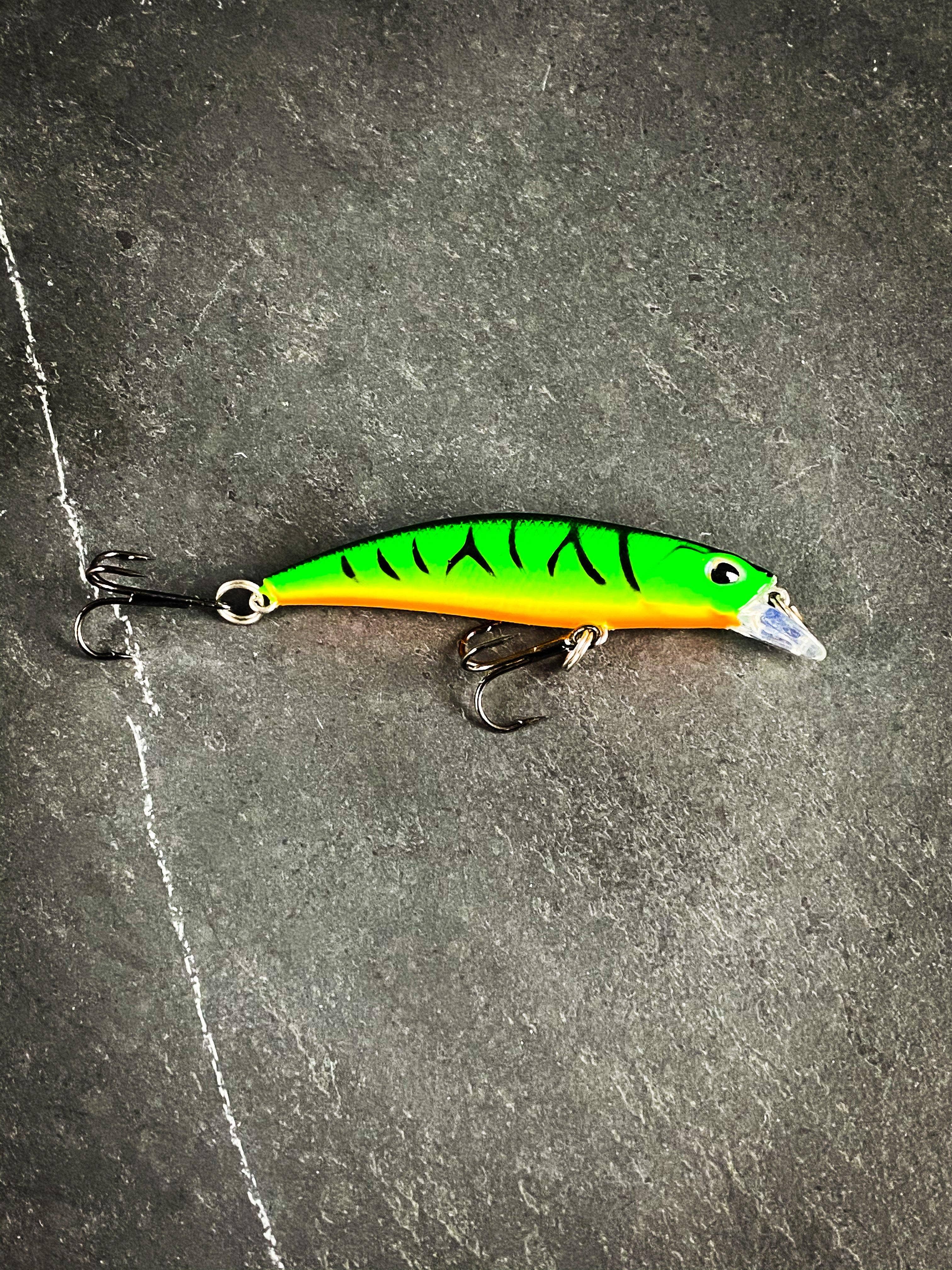 Outdoor Junction - Wholesale Sporting Accessories - Skinny Hard Crankbait Sinking Minnow0