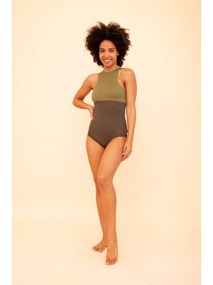 Adalù srl - Vente Maillot de bain une pièce – femme - American – Maillot de bain de surf une pièce sans manches11
