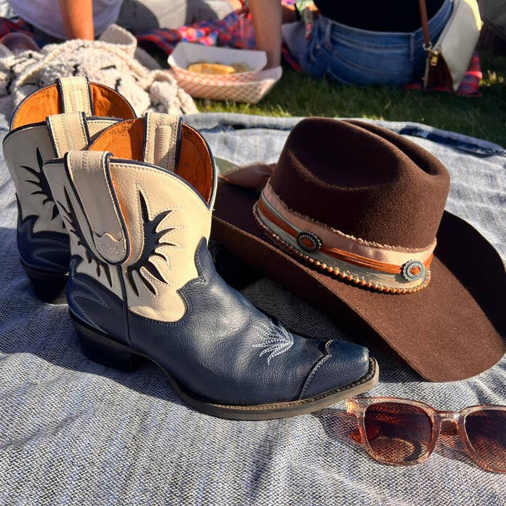 Desert Bloom Boots, LLC – Großhandel Cowboystiefel Damen – STACHELIGE BIRNE SAPPHIRE SPITZE6