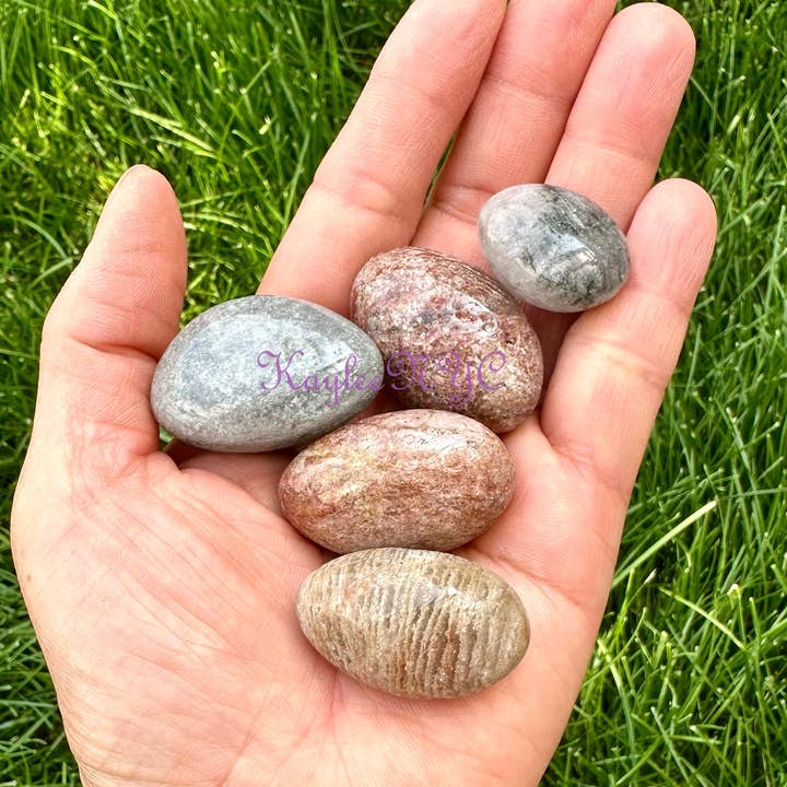 KayleeNYC – Engroshandel Spirituelle sten og krystaller – 1 kg naturlige Thousand Layer Phantom Lodalite kvartssten3