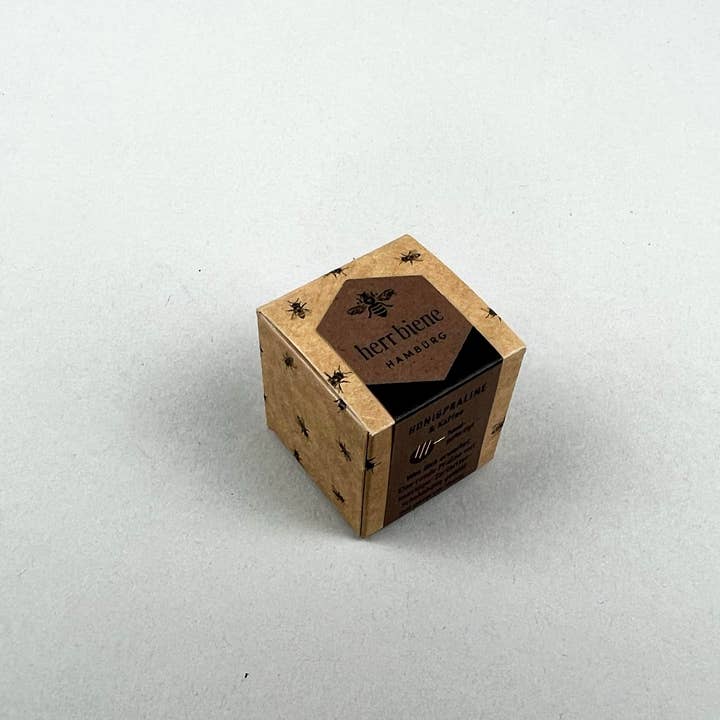 herr biene GmbH - Wholesale Chocolate Box - 1st honey chocolates in 8 varieties3