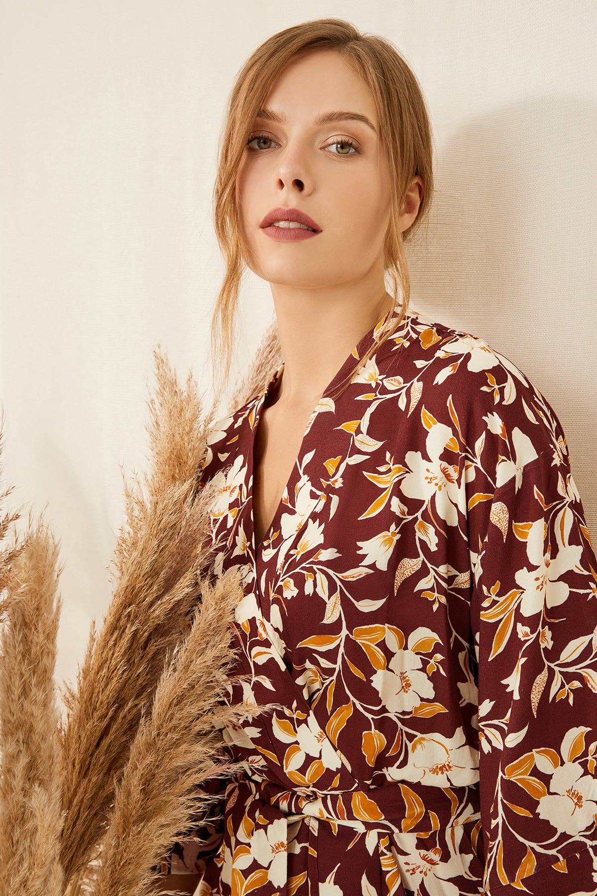 ENNA MODA – Kimono - Mulher por atacado – SÉRIE EXCLUSIVA 100% TECIDO VISCOSE PATTER FLOR GRANDE3