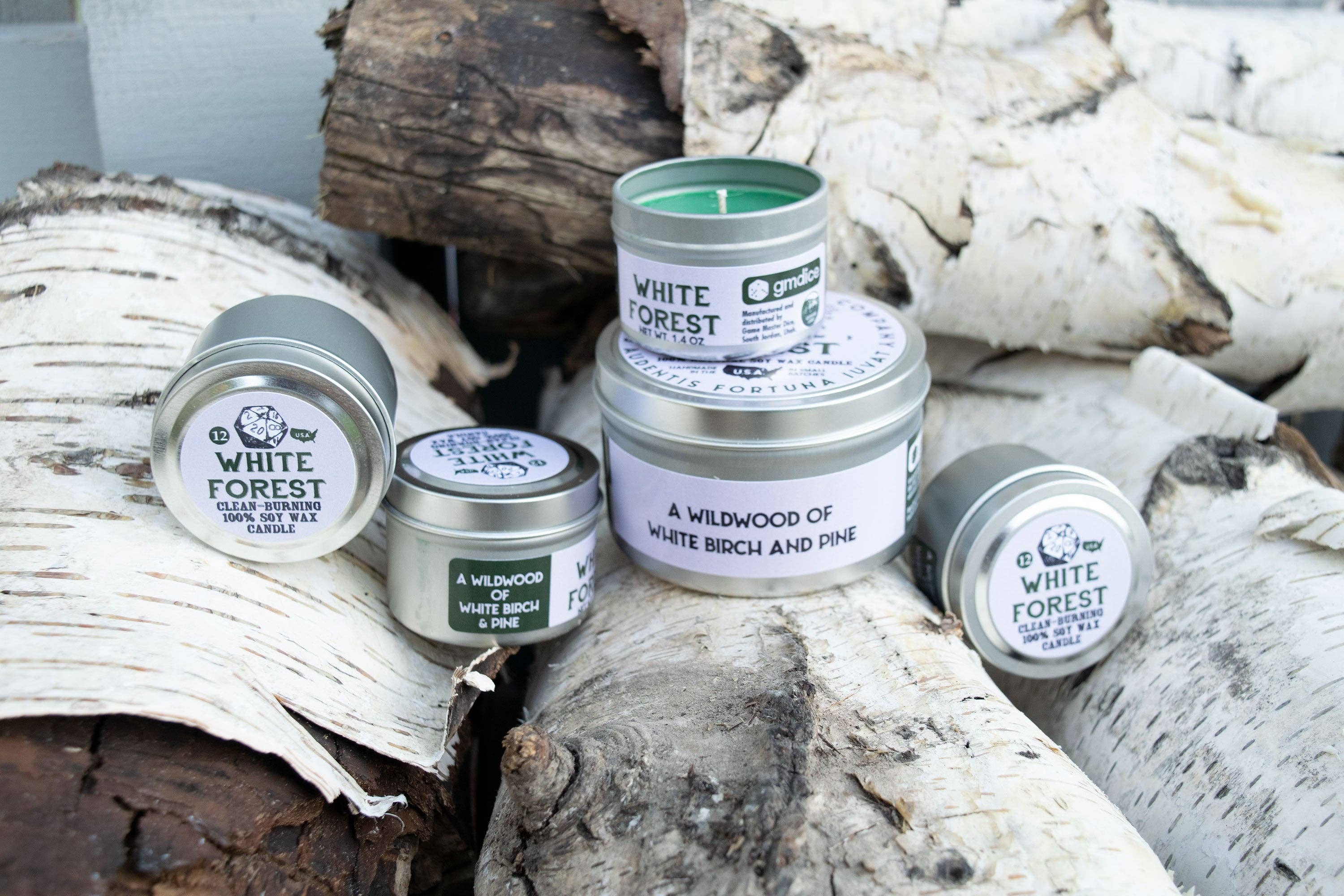 Game Master Dice - Vente Bougies de voyage - Bougie de jeu White Forest3