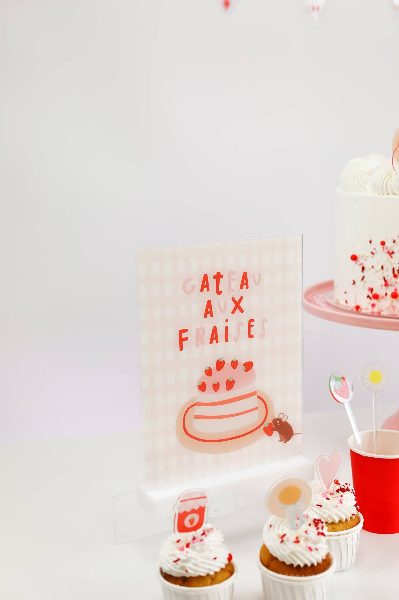 Joyeux Company - Wholesale Desk/Tabletop Sign - Gateau aux Fraises Acrylic Table Top Sign1