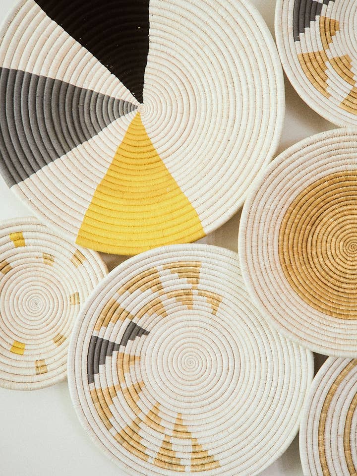 Made 51 Wall Hanging Decorative Platter for wholesale by UKILI