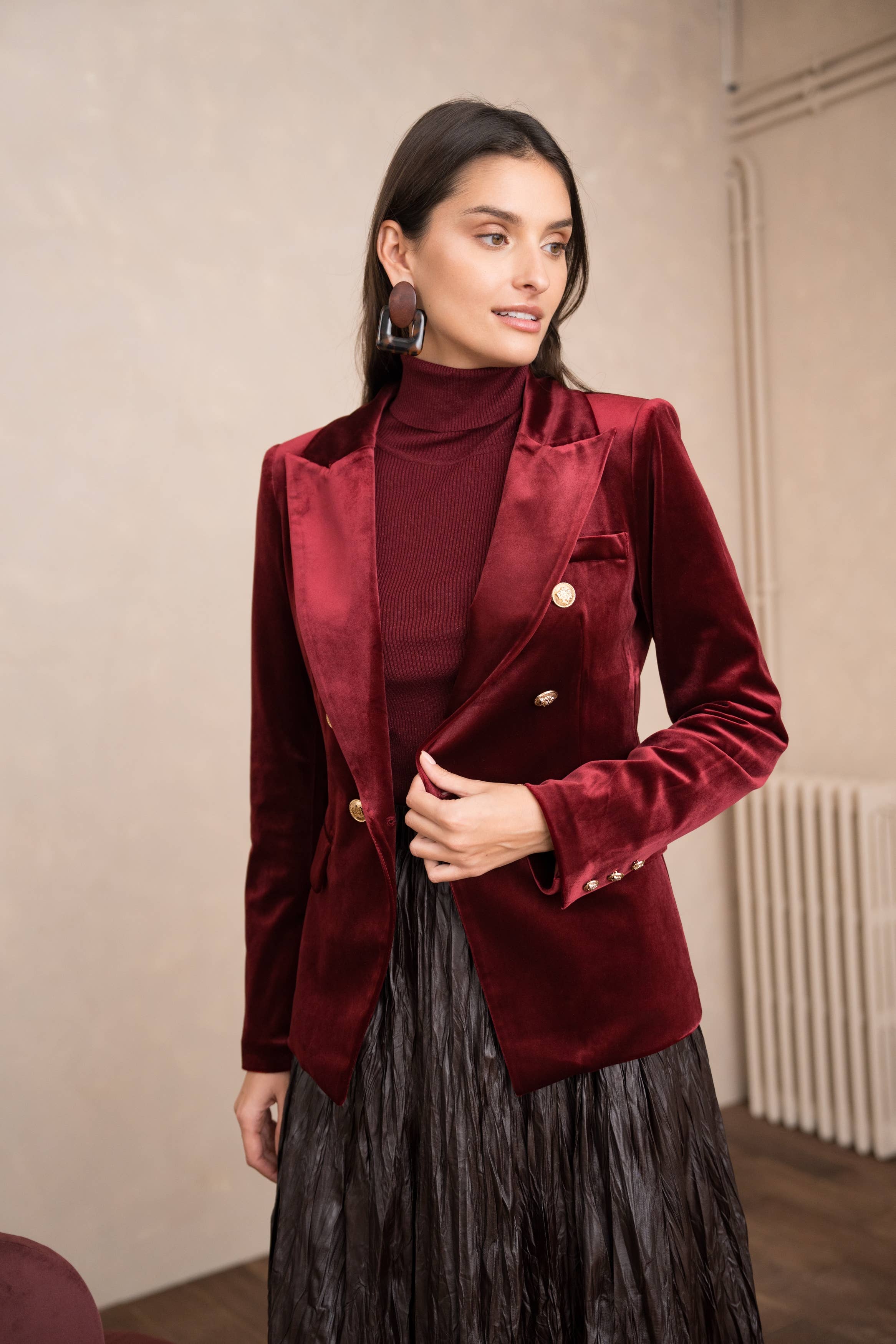 CHOKLATE PARIS - Wholesale Blazer - Dames - Dubbele rij velvet blazer met gouden knopen - V1721N9