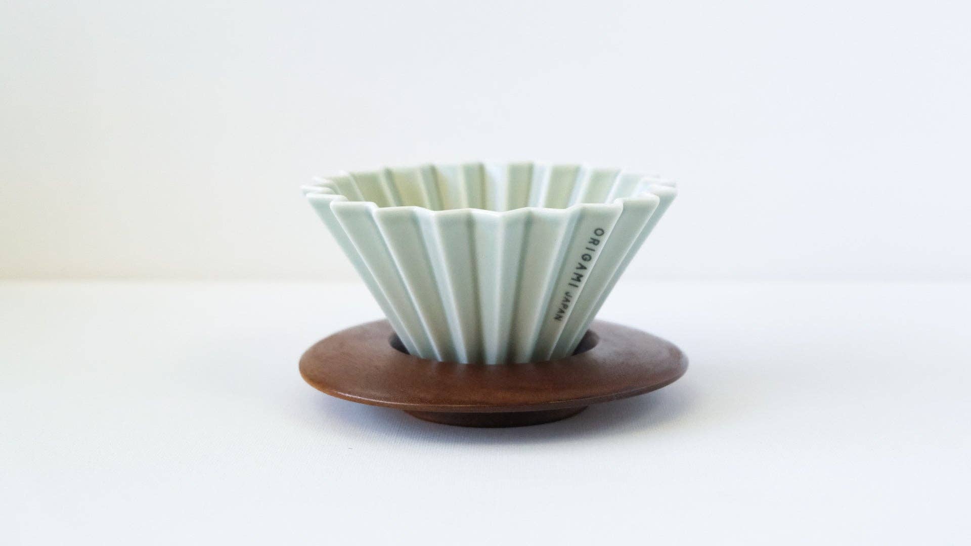 Slow Pour Supply - Wholesale Pour Over & Dripper - ORIGAMI Dripper - Small for 1-2 Cups Brew26