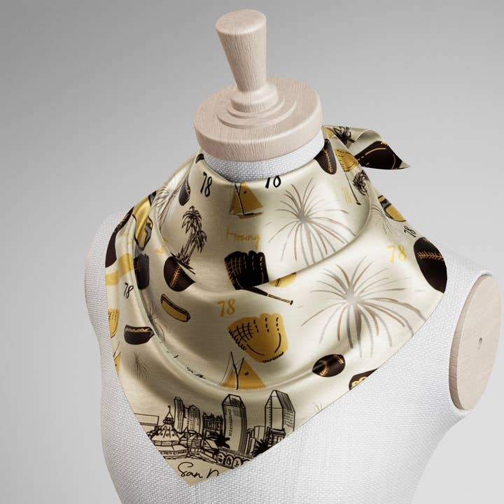 Wacovki - Wholesale Scarf - Women's - Custom Game Day Scarf2