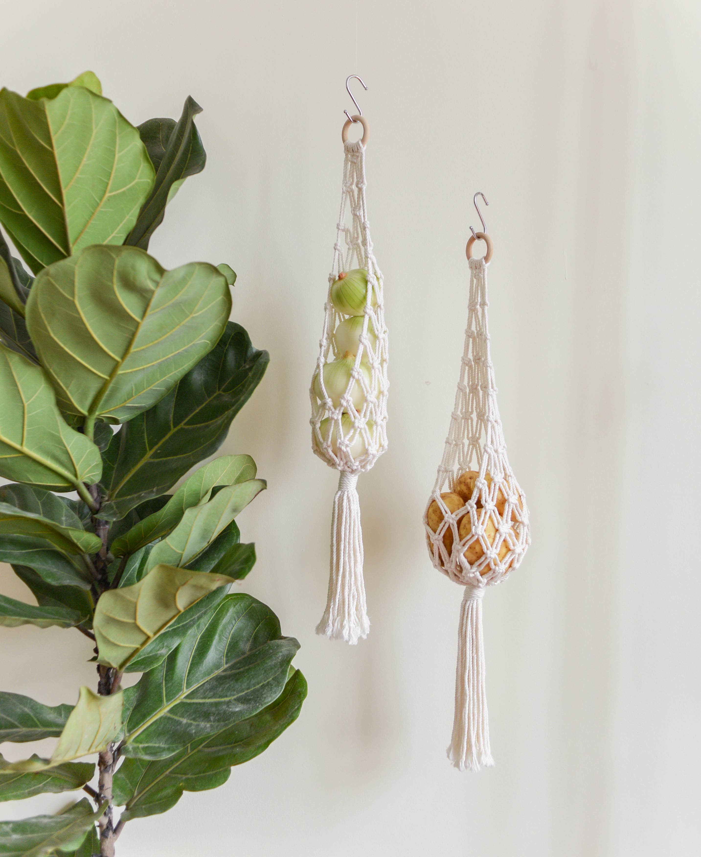 BeanDaikon - Wholesale Hanging planter - Macrame Hanging Basket H106