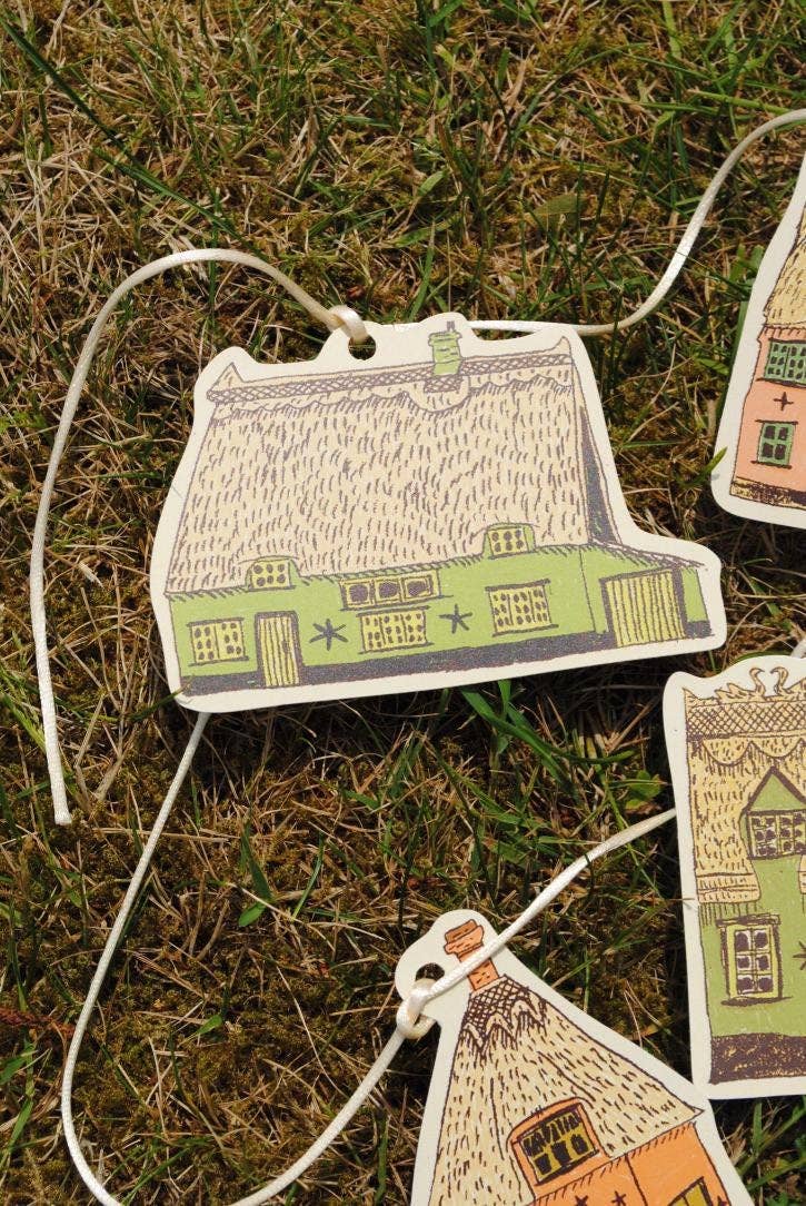 Tulips and Heather - Wholesale Bunting/Garland - Illustrated Paper Garland -Thatched Cottage8