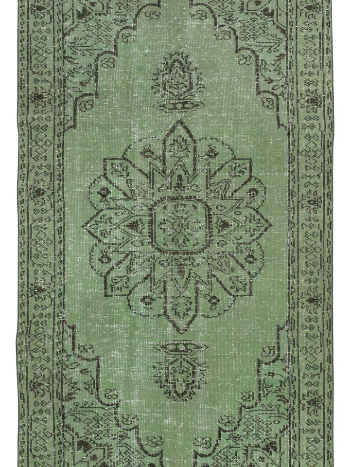 Tapete Turco Autêntico Feito à Mão Verde 5x8.7 Pés por atacado de Rug Specialist LLC.